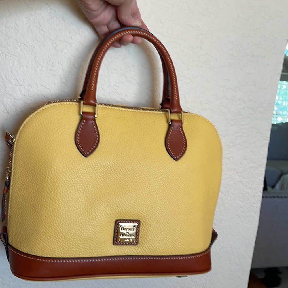 COPY - Dooney & Bourke Zip Zip Satchel Lemon Color New With Tags